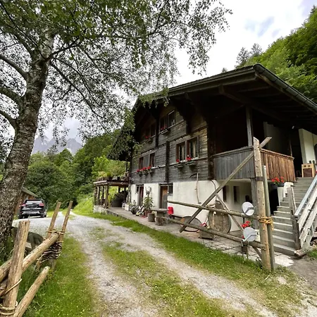 Gaestehaus Milital *