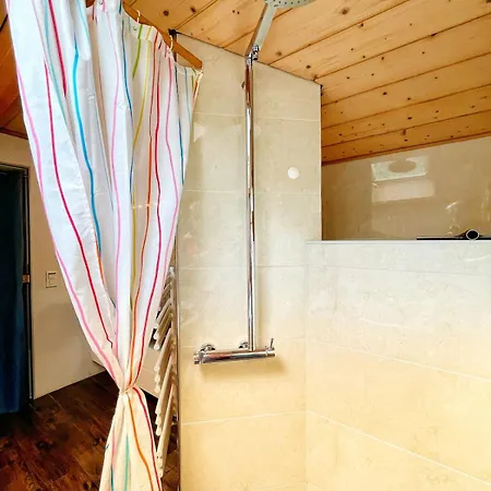 Gaestehaus Milital Apartmán Innertkirchen