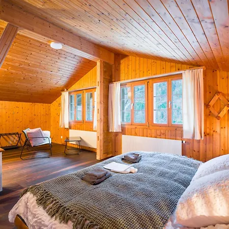 Gaestehaus Milital *