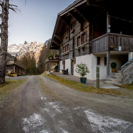 Gaestehaus Milital *