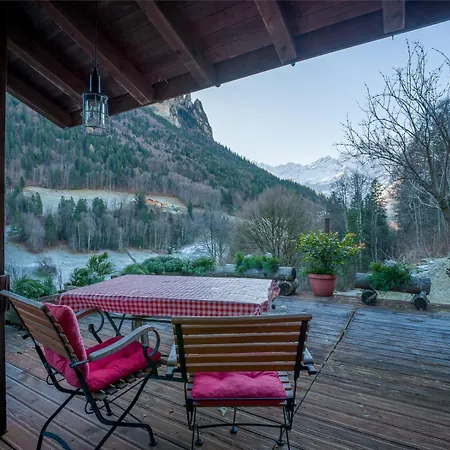 Gaestehaus Milital Apartamento Innertkirchen
