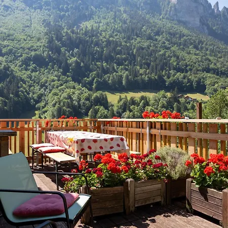 Gaestehaus Milital Apartamento Innertkirchen