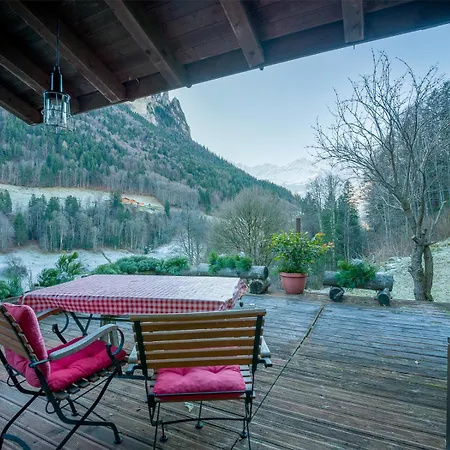 Gaestehaus Milital *