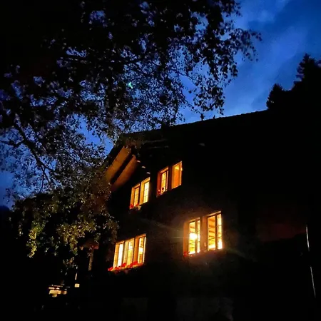 Gaestehaus Milital Apartamento Innertkirchen